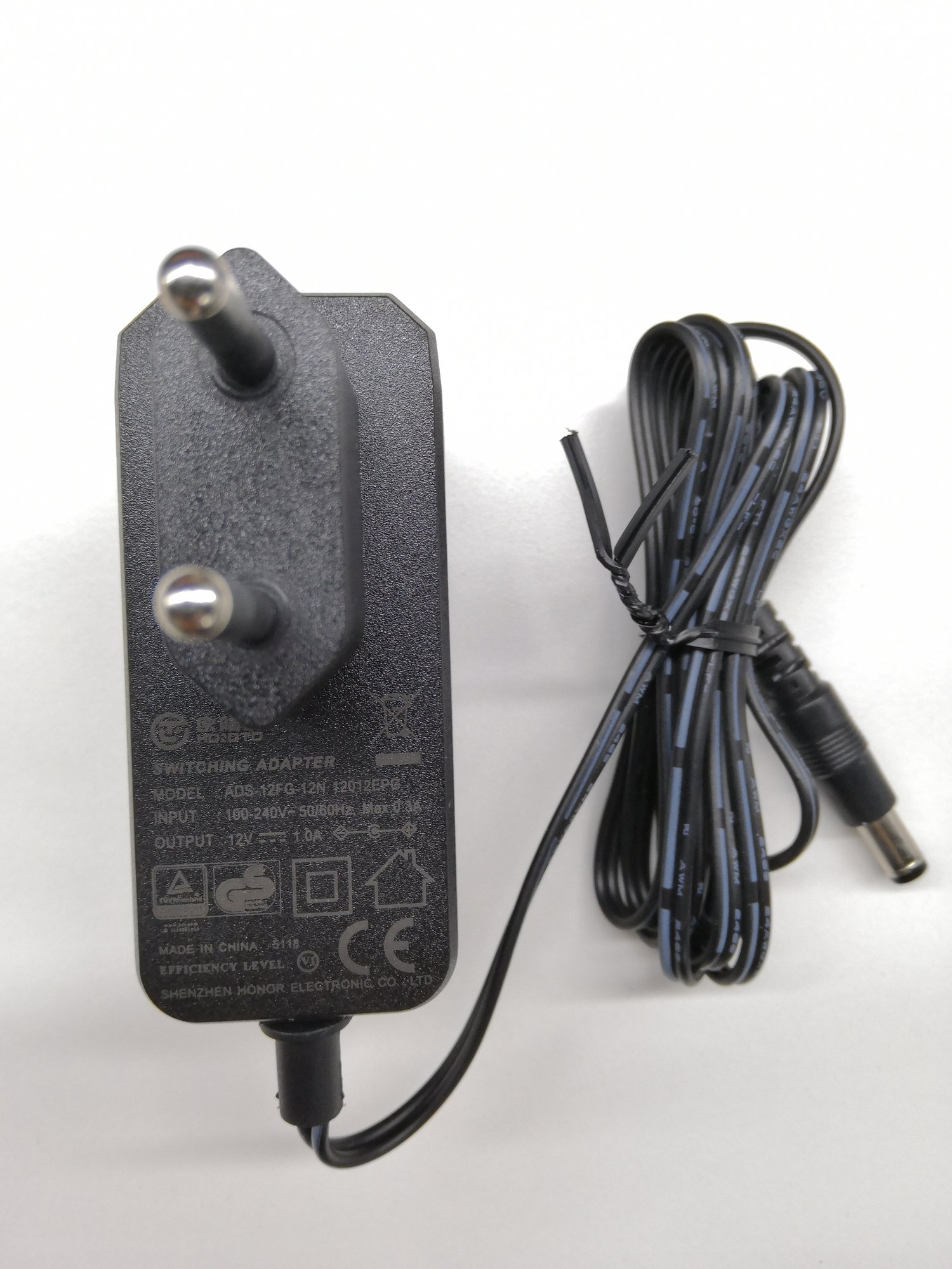 Hikvision ADS-12FG-12N Netzteil 12V/1A mit EU-Stecker